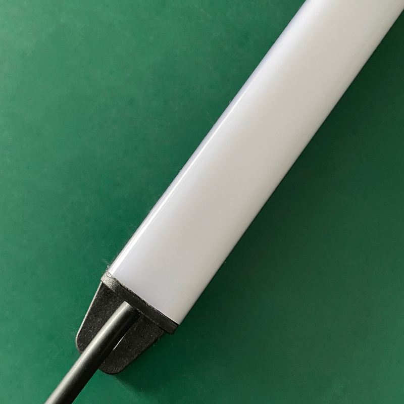 New 15*11 Plastic Rigid  Bar On The Back LED