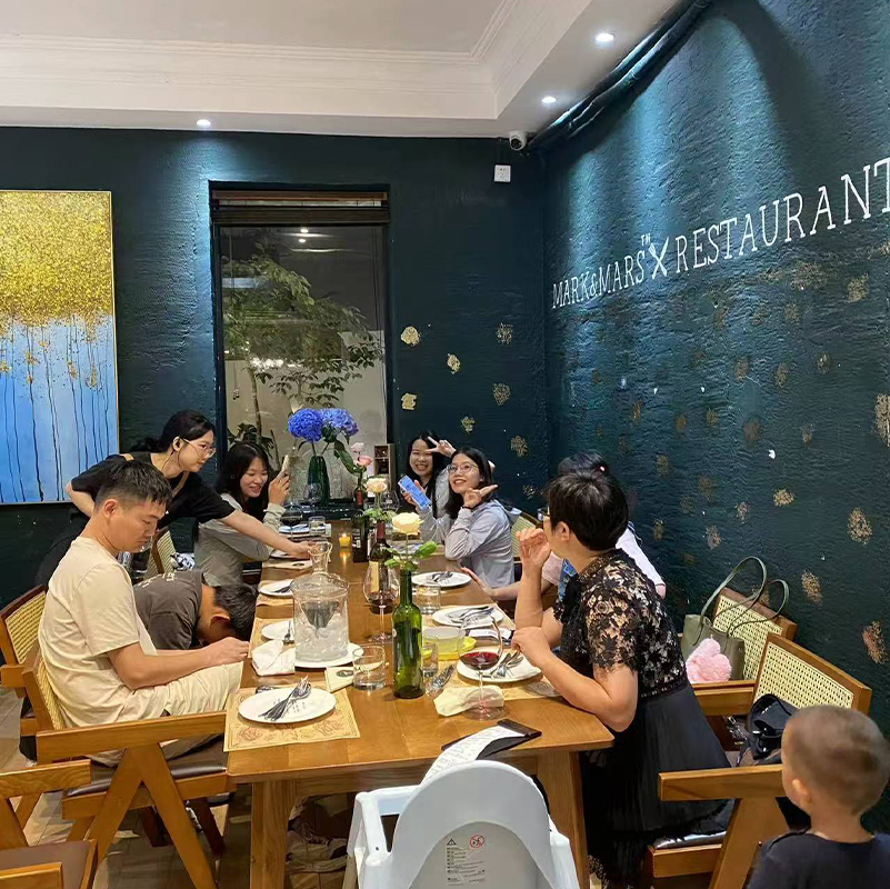 After busy work, raise a glass and have an intimate conversation 😋 🍷- After busy work, raise a glass and have an intimate conversation 😋 🍷-